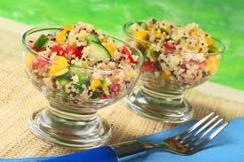 Insalata estiva con quinoa